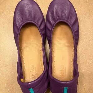 Lilac Tieks size 8 leather ballet flats